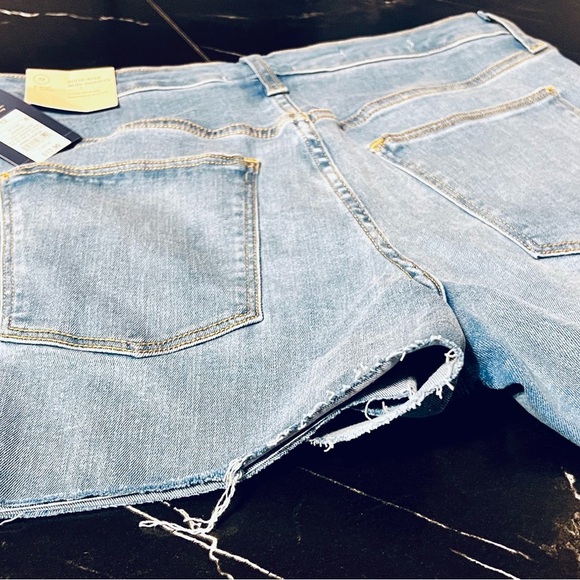 Universal Thread denim shorts - Picture 7 of 15